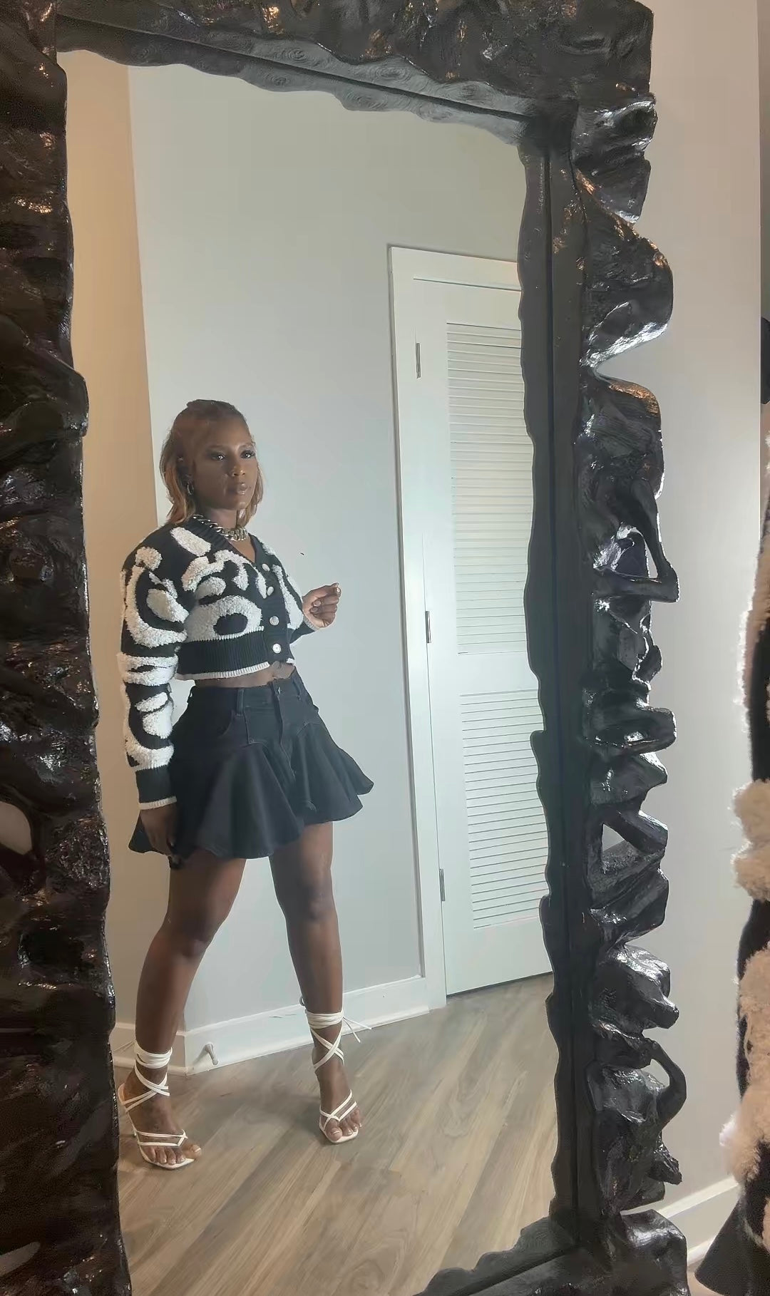Johnny did skirt