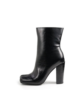 Bey bootie