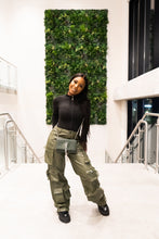 Load image into Gallery viewer, Outta pocket cargo pants