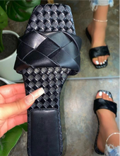 Load image into Gallery viewer, Yeah sandal